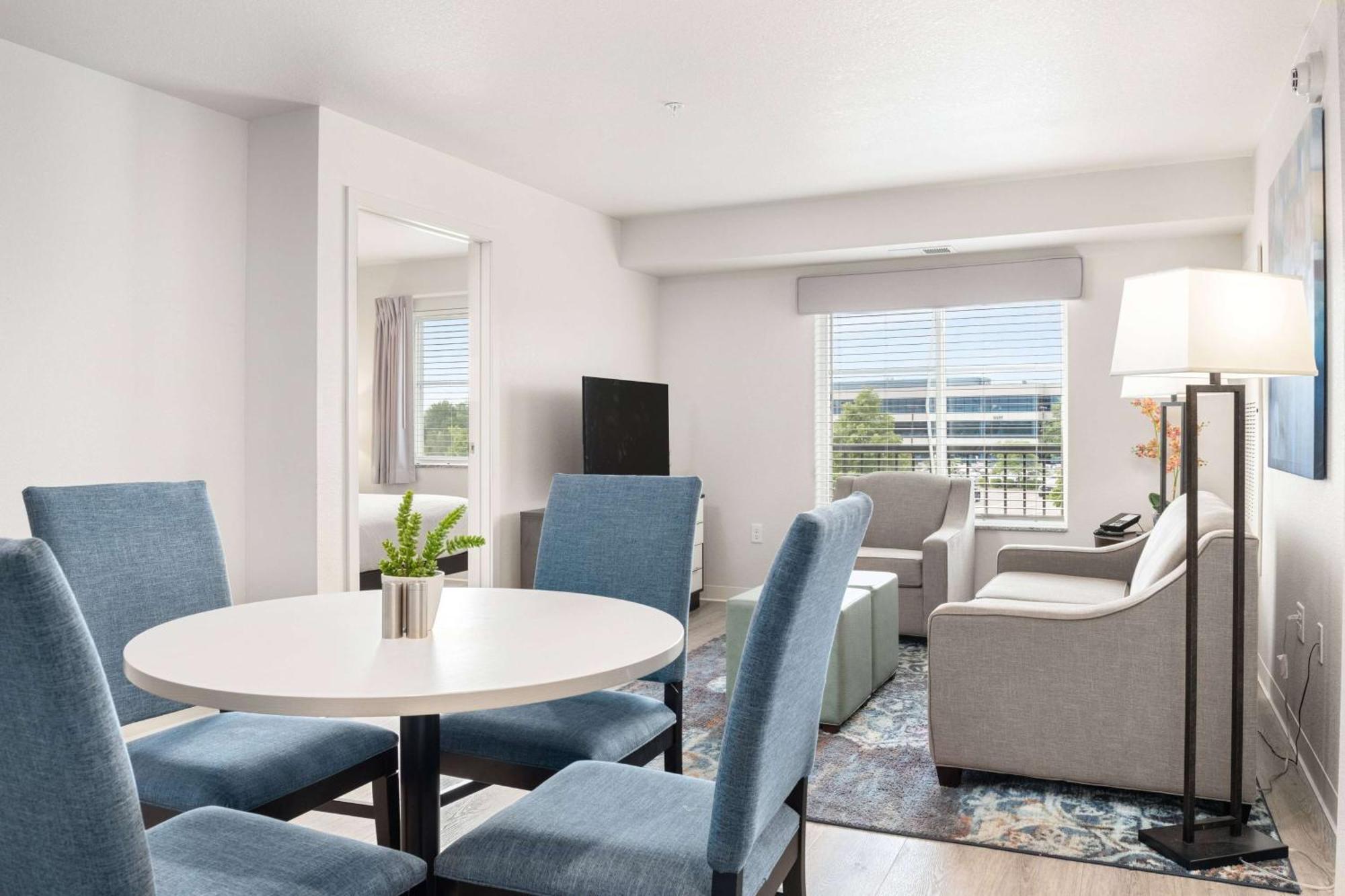 Waterwalk Extended Stay By Wyndham Minneapolis - Plymouth Zewnętrze zdjęcie
